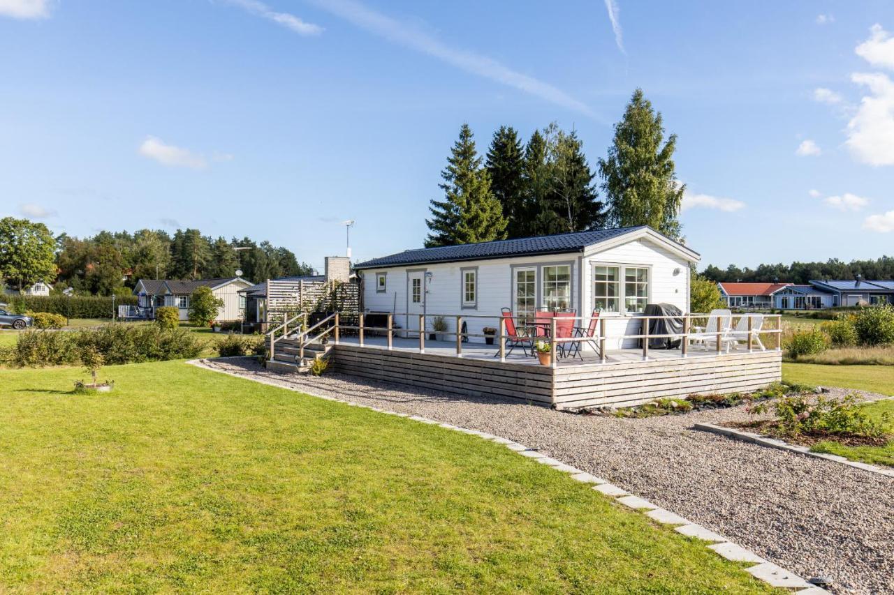 Cozy Mobile Home Near Sandy Beach Hammar Exterior photo